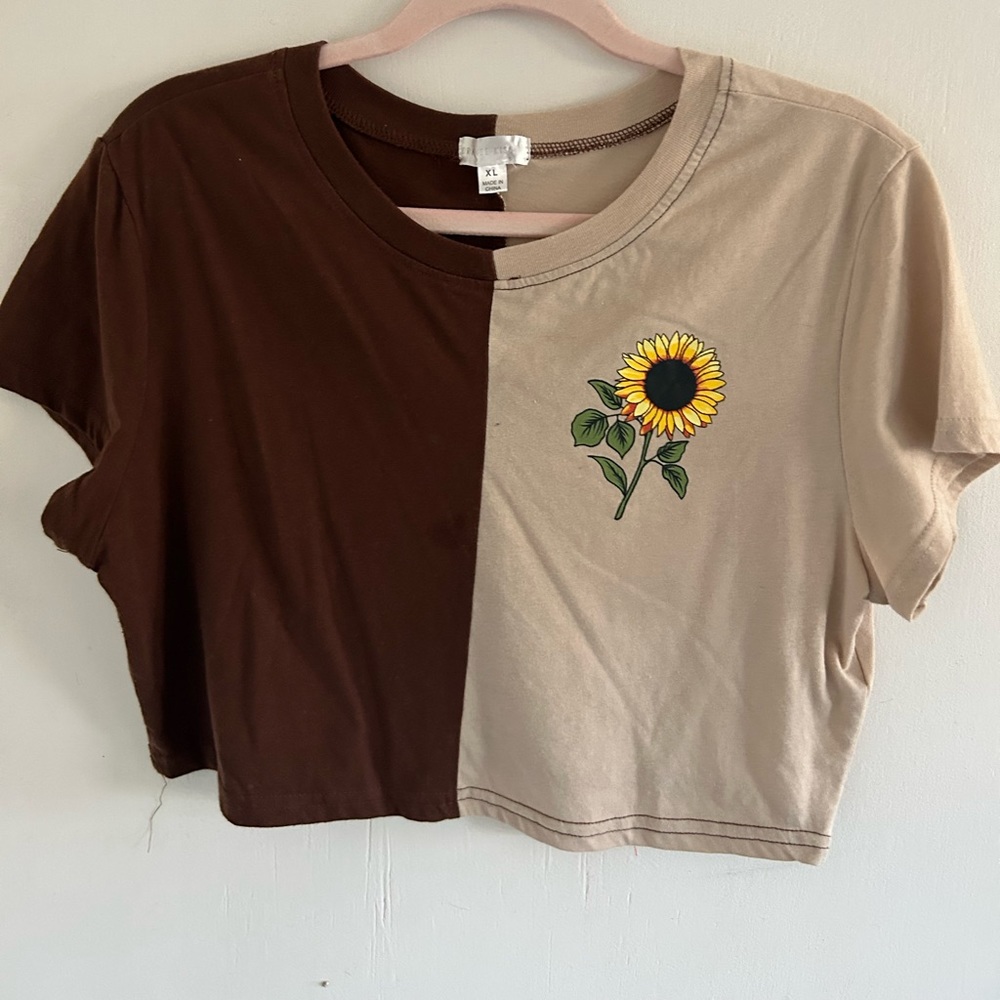 Cropped brown shirt